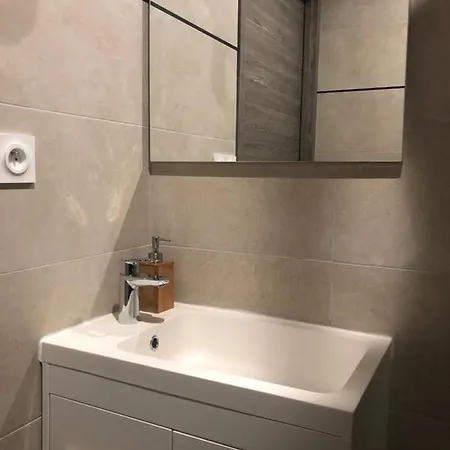 Avec Spa-avril A Sept-camargue 4 Personnes * Saint-Laurent-dʼAigouze