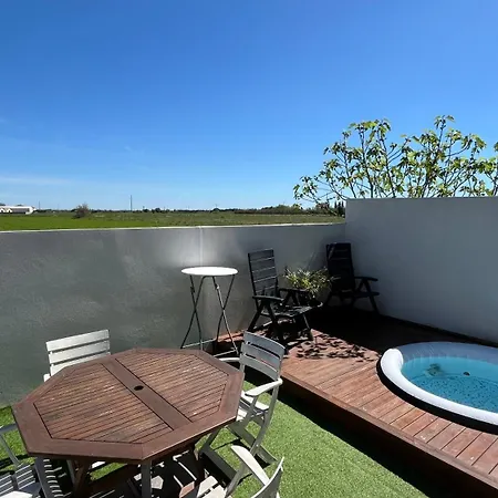 Avec Spa-avril A Sept-camargue 4 Personnes Apartamento Saint-Laurent-dʼAigouze