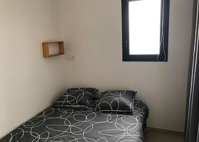 Avec Spa-avril A Sept-camargue 4 Personnes Appartement