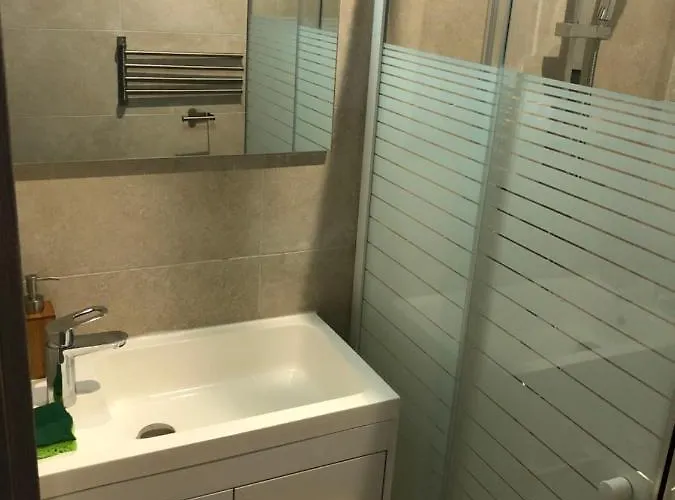 Appartement Avec Spa-avril A Sept-camargue 4 Personnes *