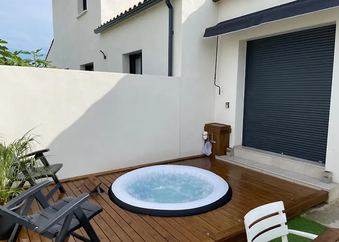 Avec Spa-avril A Sept-camargue 4 Personnes