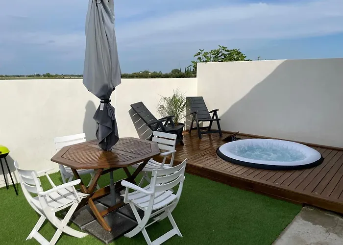 Avec Spa-avril A Sept-camargue 4 Personnes *